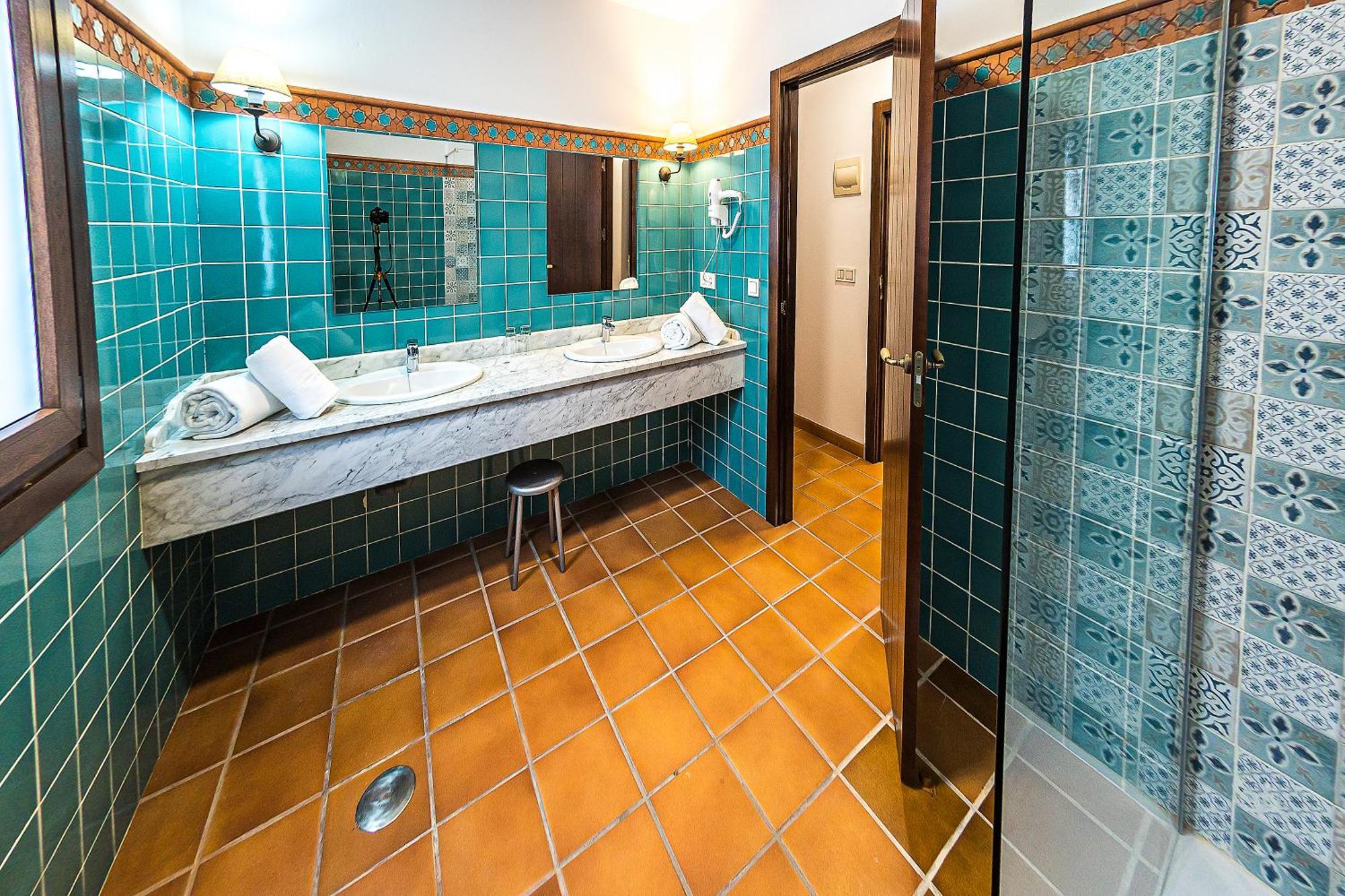 Hotel-Restaurante Casa Garcia アルモナステール・ラ・レアル エクステリア 写真