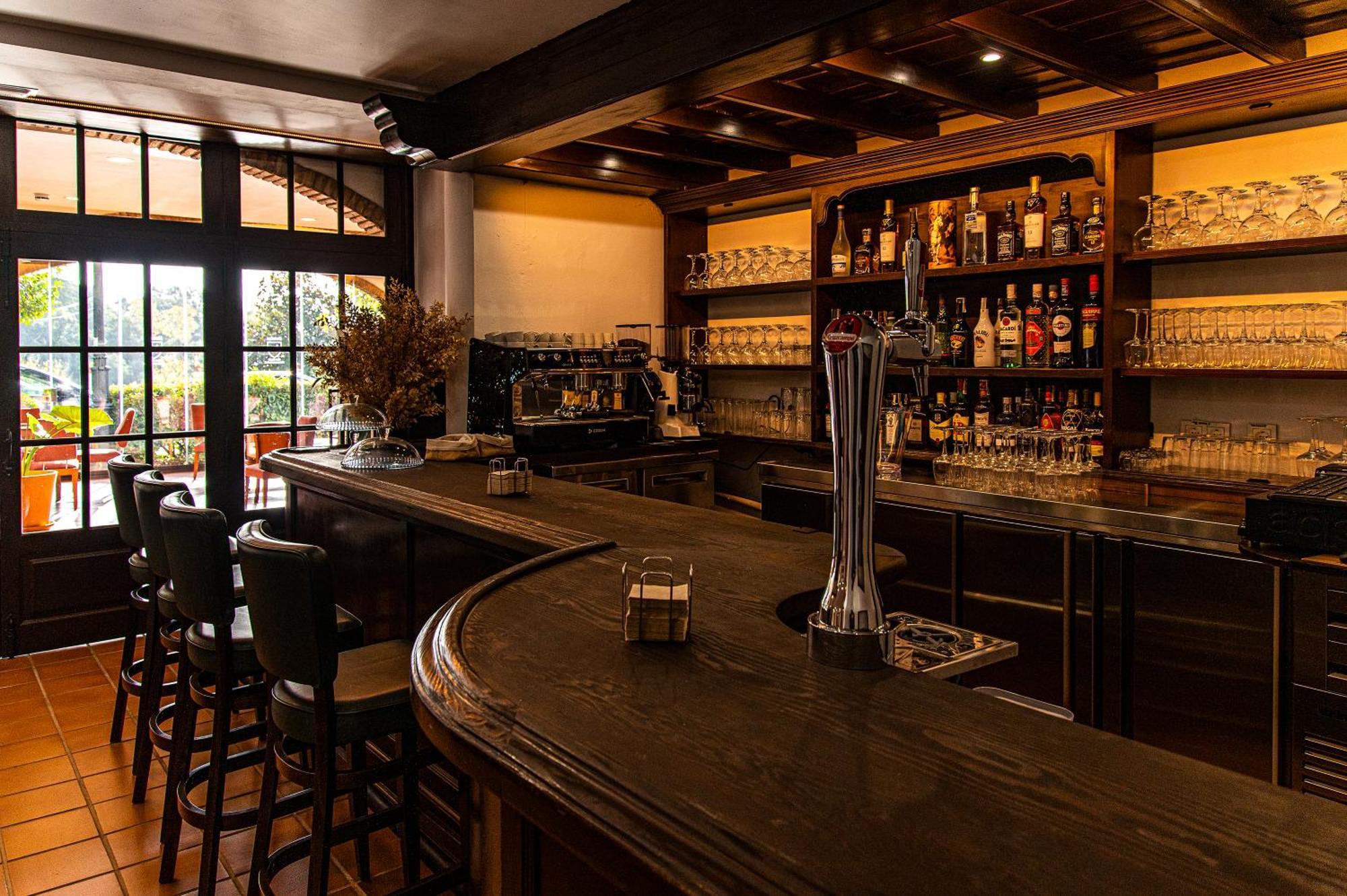 Hotel-Restaurante Casa Garcia アルモナステール・ラ・レアル エクステリア 写真
